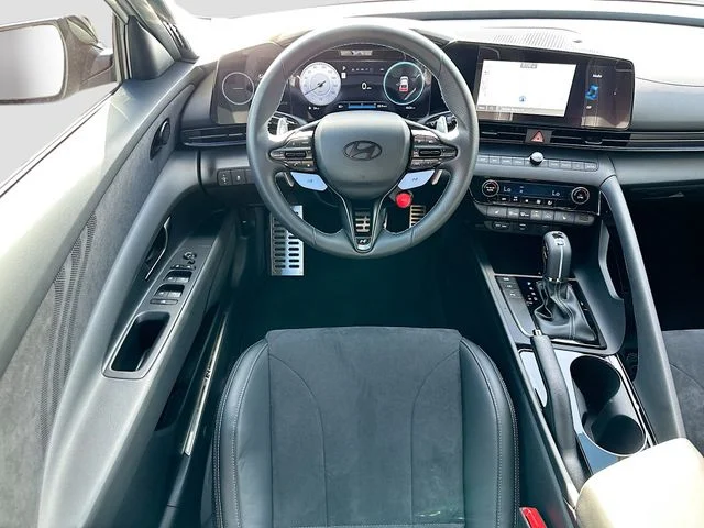 Used 2025 Gray Hyundai Base image 21