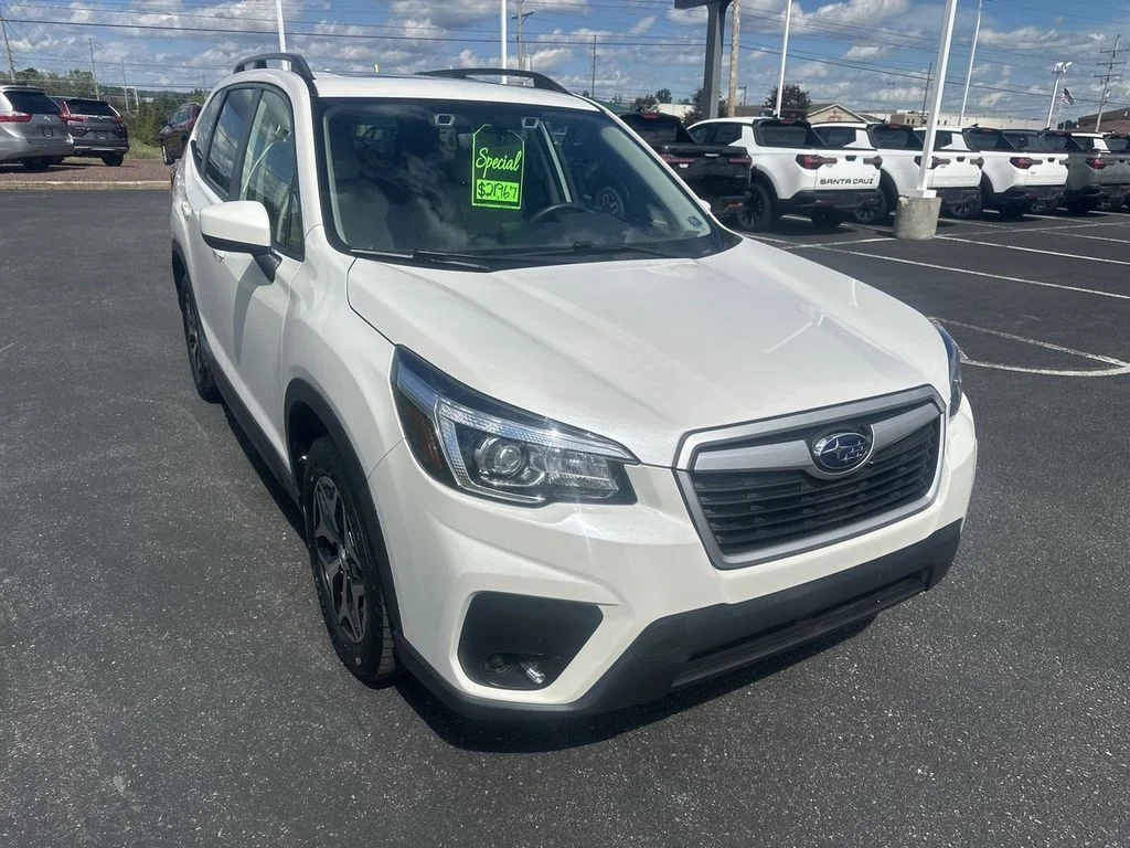 Used 2020 White Subaru Premium image 1