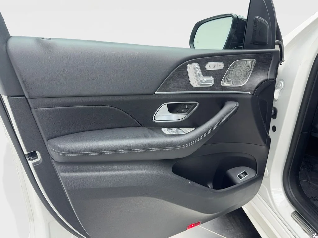 Used 2022 White Mercedes-Benz GLE 350 image 20