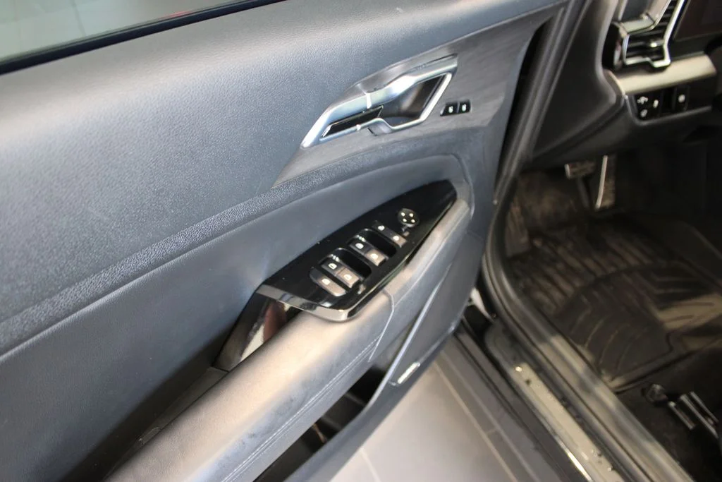 Used 2023 Ebony Black Kia X-Pro Prestige image 30