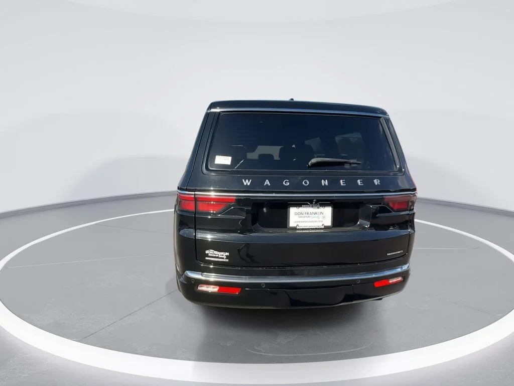 Used 2023 Black Jeep Series II image 7