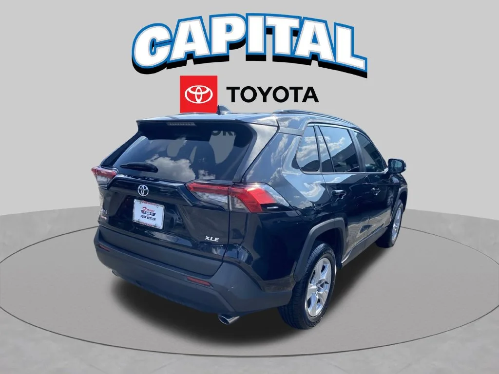 Used 2021 Black Toyota XLE image 16