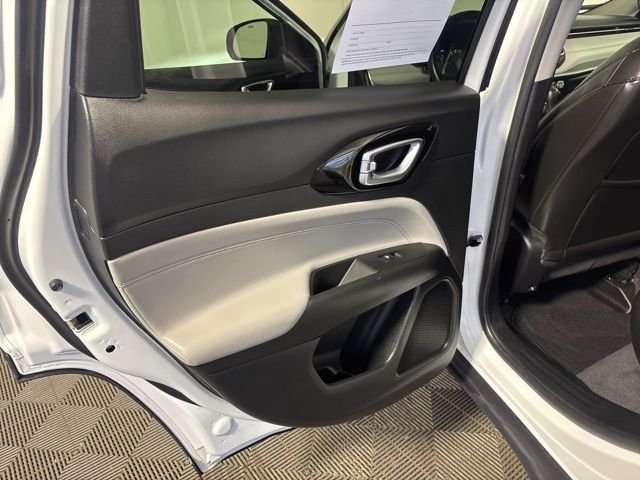 Certified Used 2022 White Jeep Limited image 25