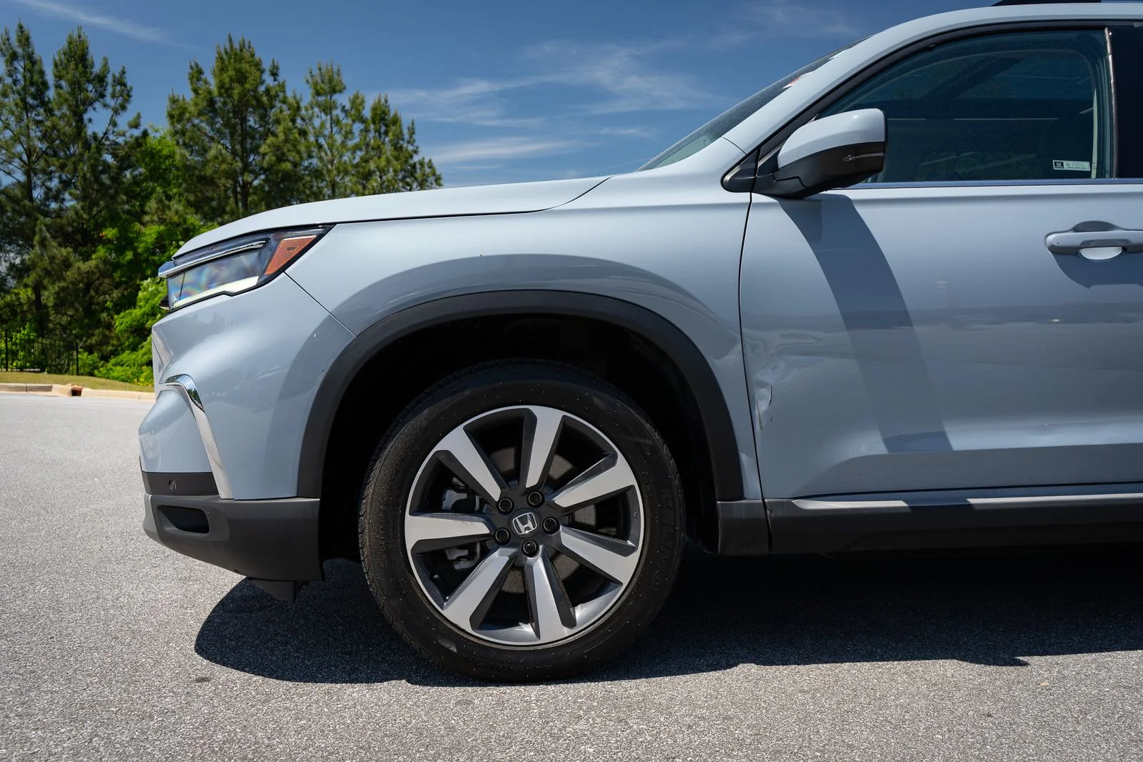 Used 2024  Honda Touring image 4