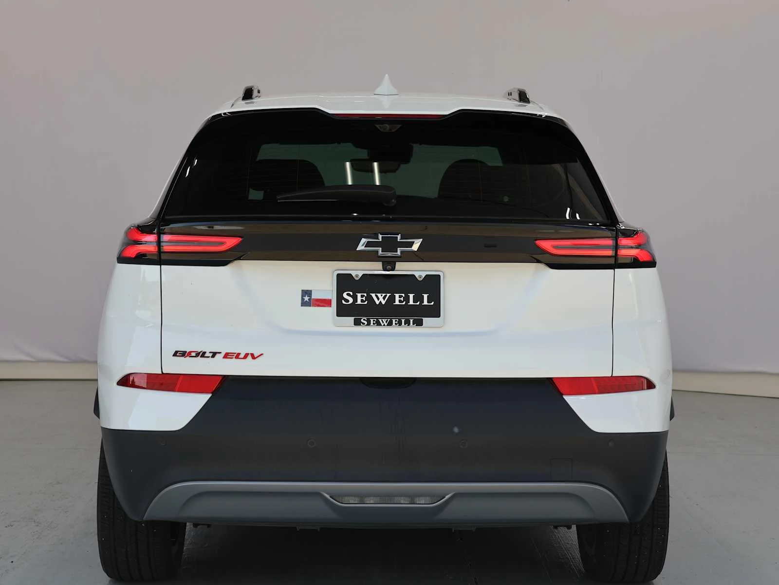 Used 2023 Summit White Chevrolet Premier image 8