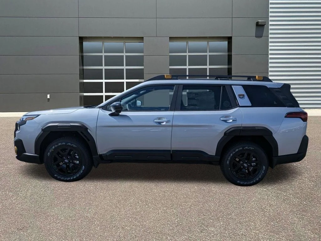 New 2026 ICE SILVER METALLIC Subaru Wilderness image 9
