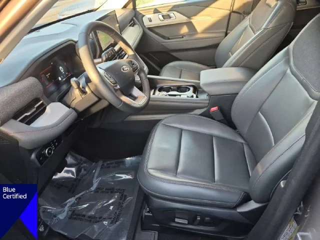 Used 2025 Black Ford Active image 15