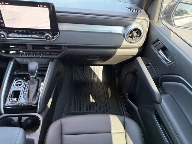 Used 2026 Sterling Gray Metallic Chevrolet LT image 15