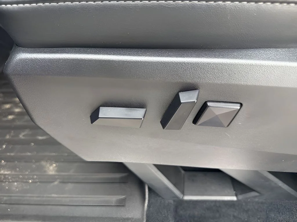 Used 2024 Silver Tesla Foundation FSD image 11