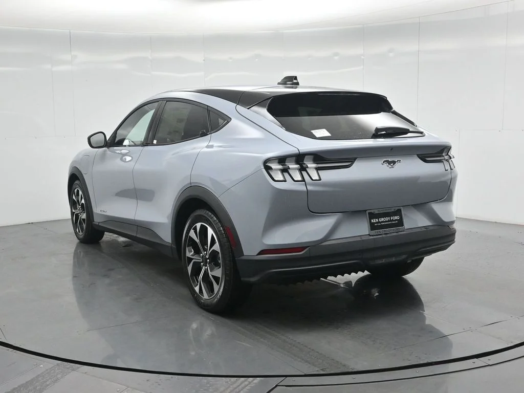 New 2026 Glacier Gray Metallic Tri-coat Ford Select image 26