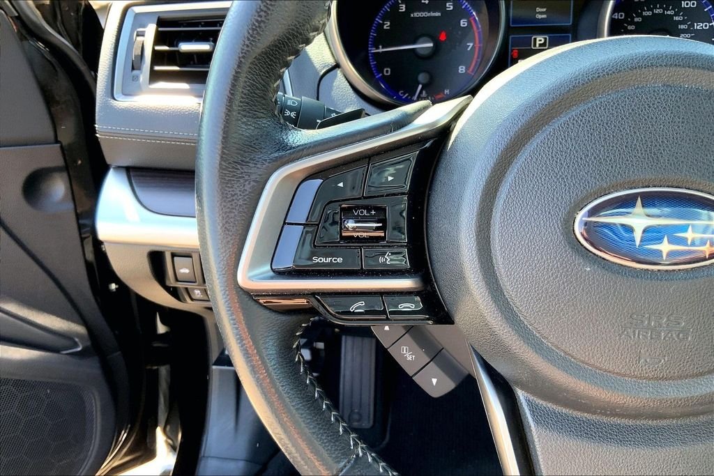 Used 2018 Black Subaru 2.5i image 11