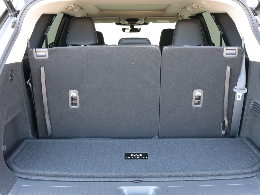New 2027 HARBOR GRAY INFINITI Luxe AWD image 35