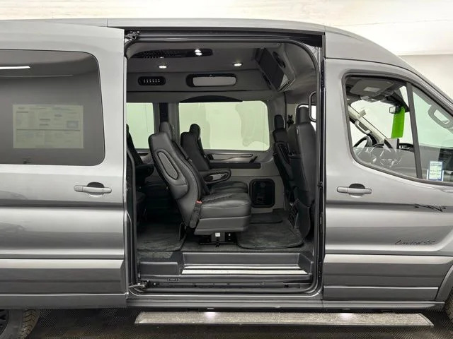New 2026 Gray Ford Explorer Limited SE image 7