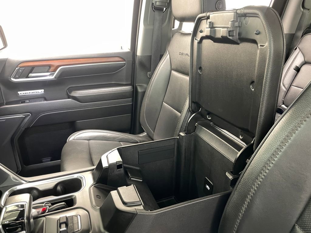 Used 2022 Onyx Black GMC Denali image 38