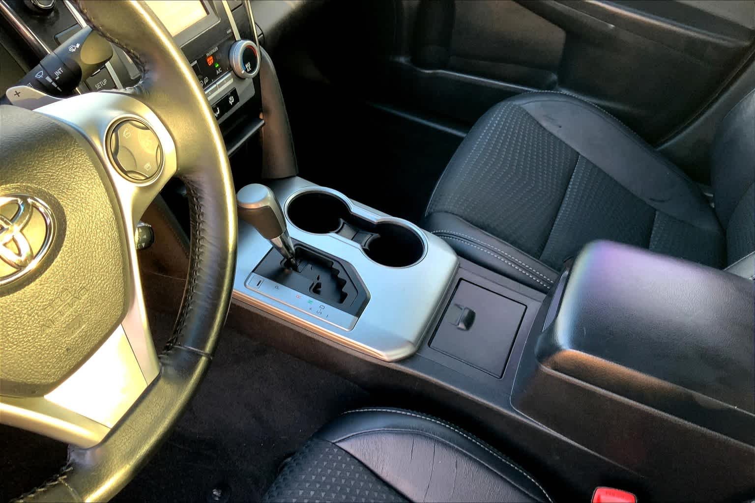Used 2014 Attitude Black Metallic Toyota XLE image 16