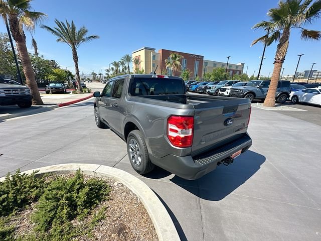 New 2026 Carbonized Gray Metallic Ford XLT image 5