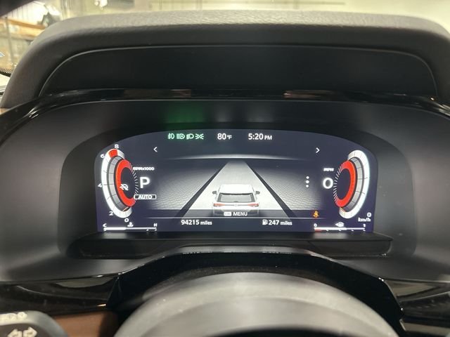 Used 2022 Gray Nissan Platinum image 14