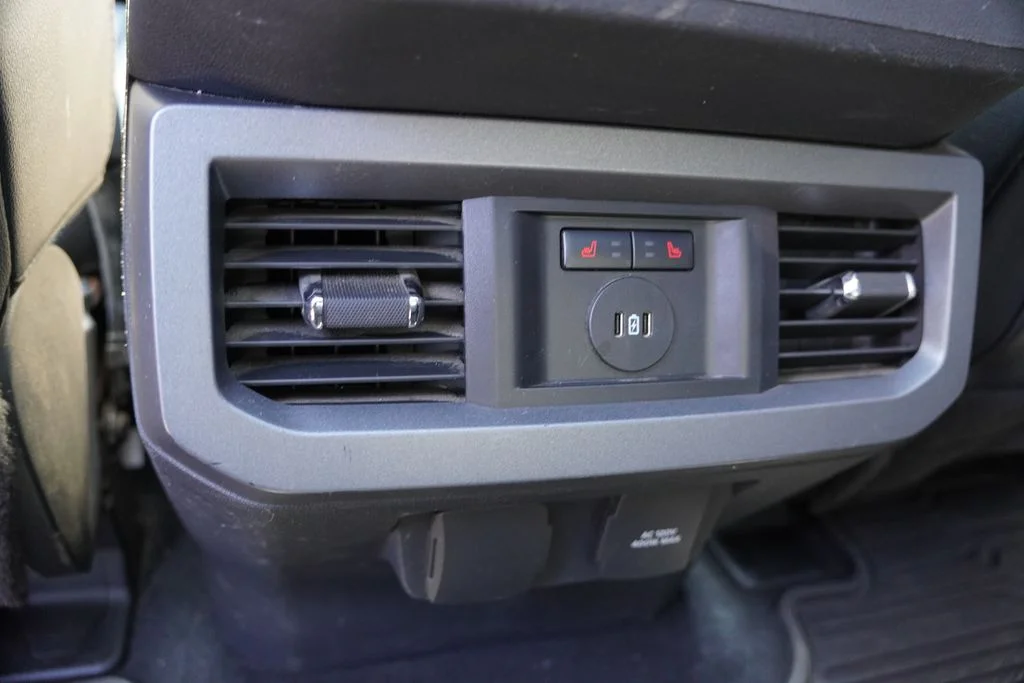 Used 2023 Agate Black Metallic Ford Lariat image 4