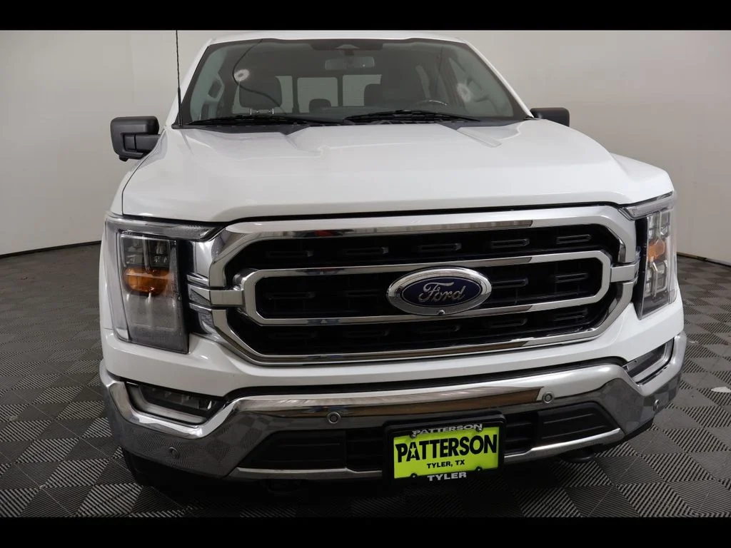 Used 2022 White Ford XLT image 8