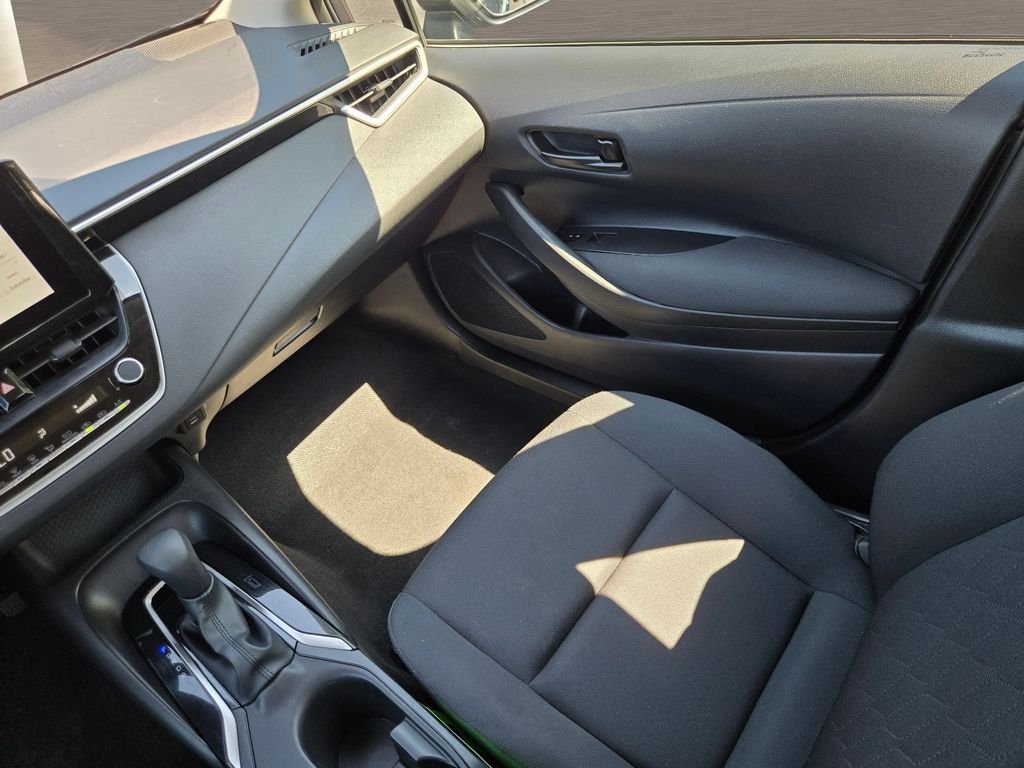 Used 2025 Blue Toyota LE image 13