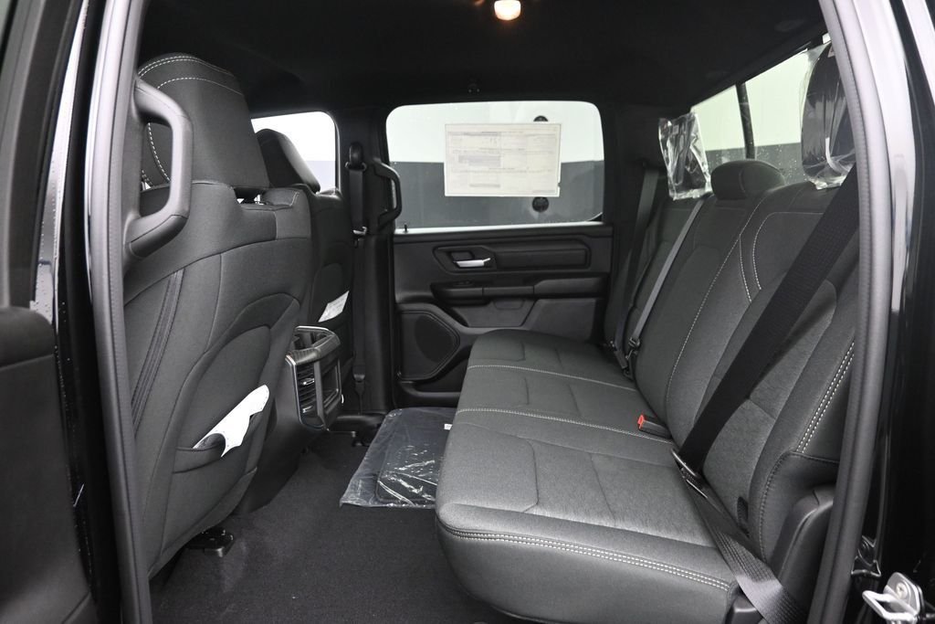 New 2026 Diamond Black Crystal Pearl-Coat Exterior Paint RAM Express image 12