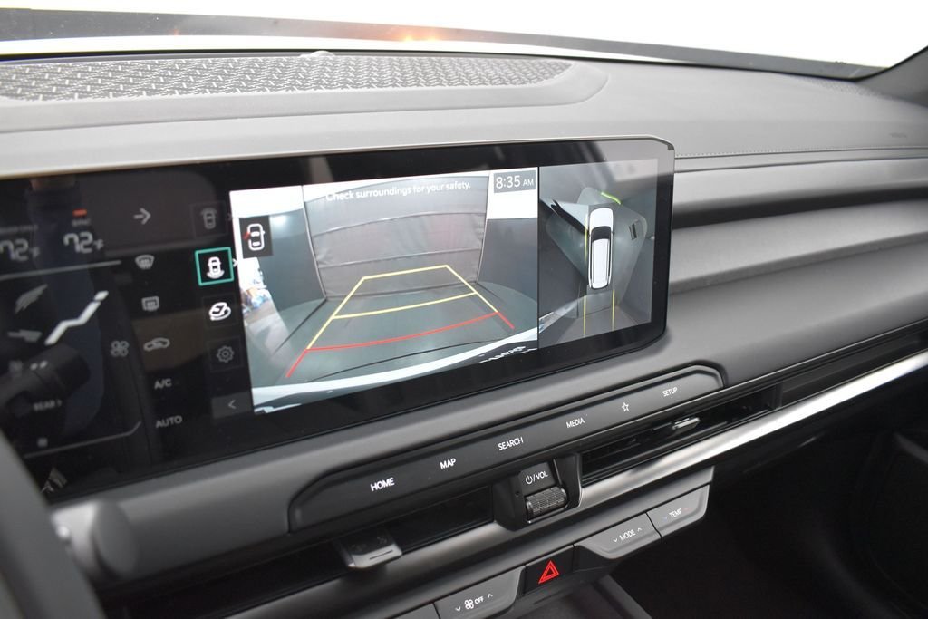 New 2027 Glacial White Pearl Kia X-LINE SX image 11