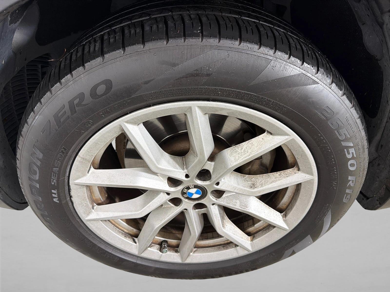 Used 2021 Jet Black BMW sDrive40i image 13