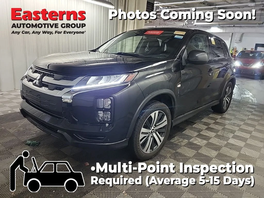 Used 2022 Black Mitsubishi 2.0 ES image 1