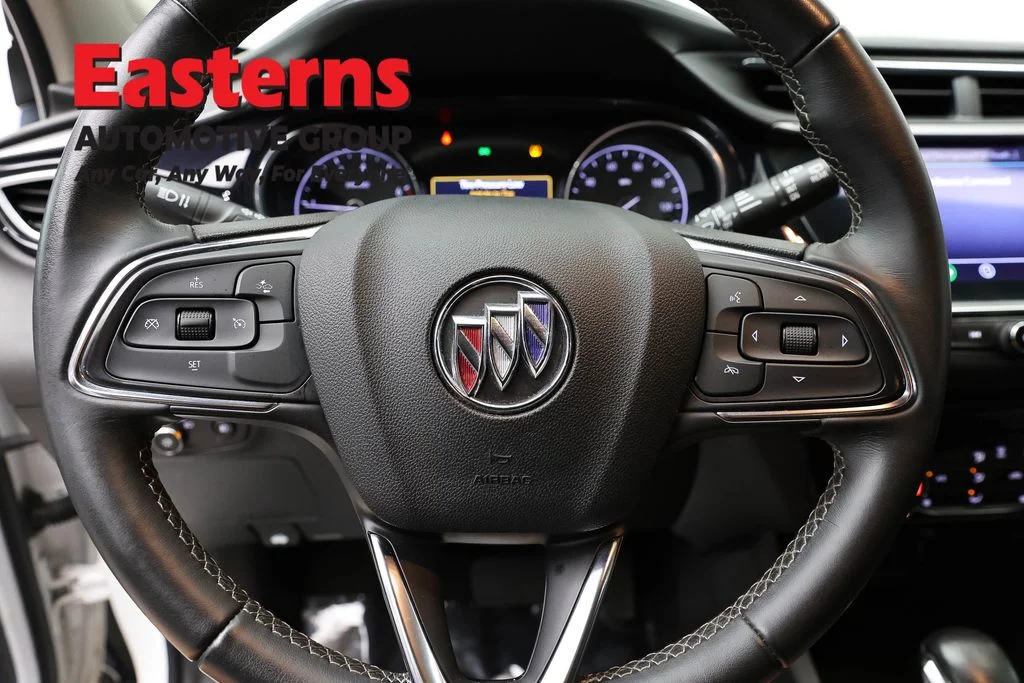 Used 2022 White Buick Preferred image 10