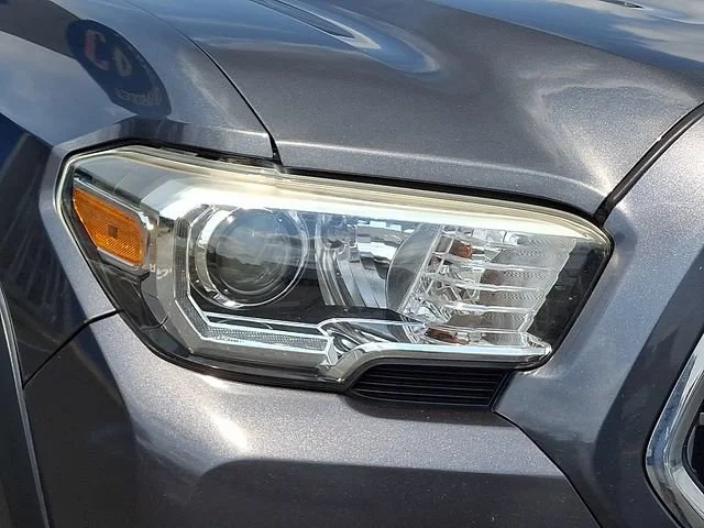 Used 2019 Gray Toyota TRD Off Road image 10