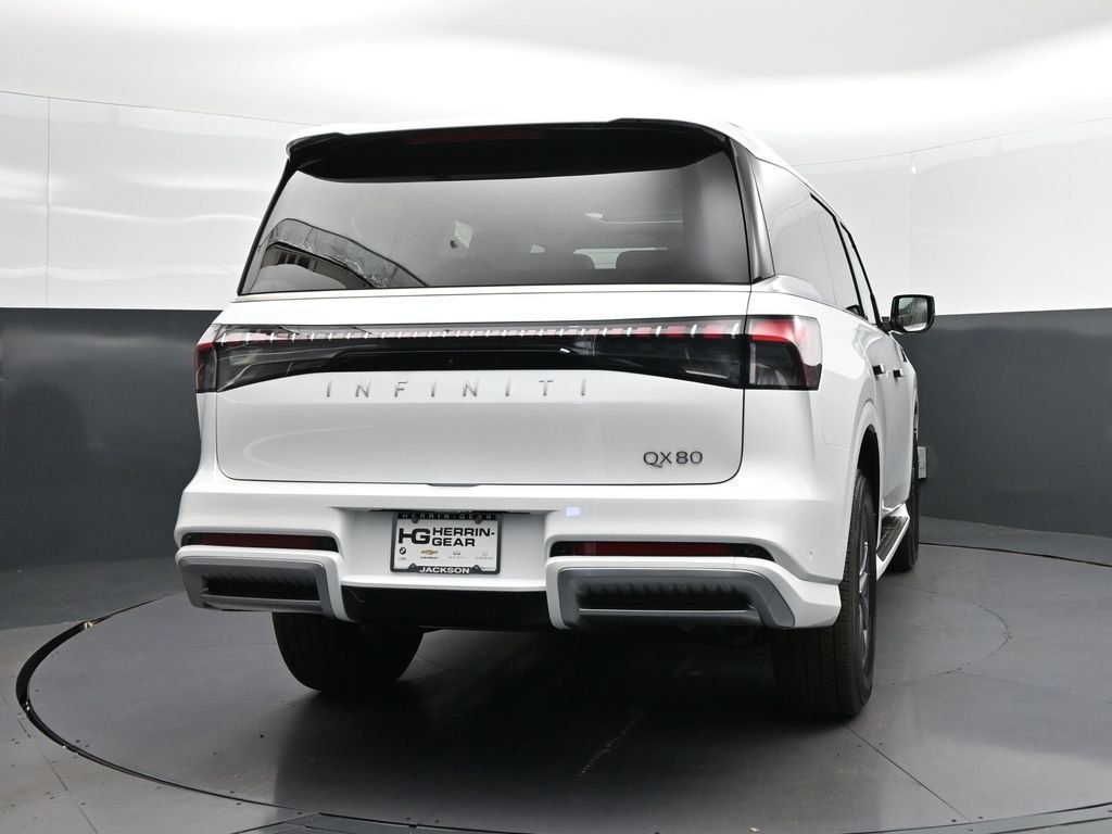 New 2026 RADIANT WHITE INFINITI Pure 2WD image 7