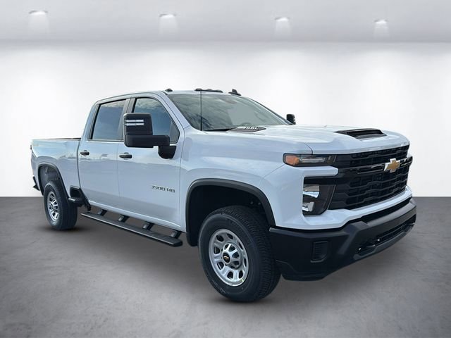 New 2026 Summit White Chevrolet WT image 1