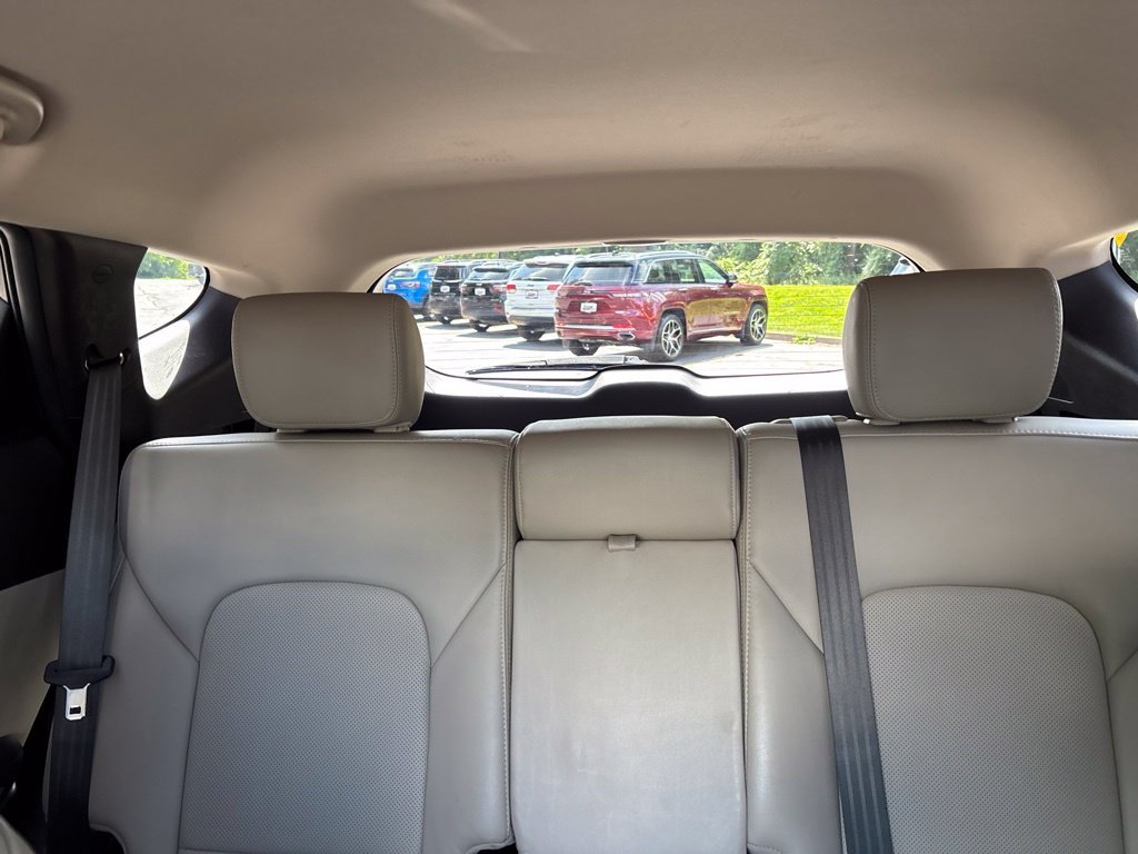 Used 2017 Black Hyundai 2.0T image 30