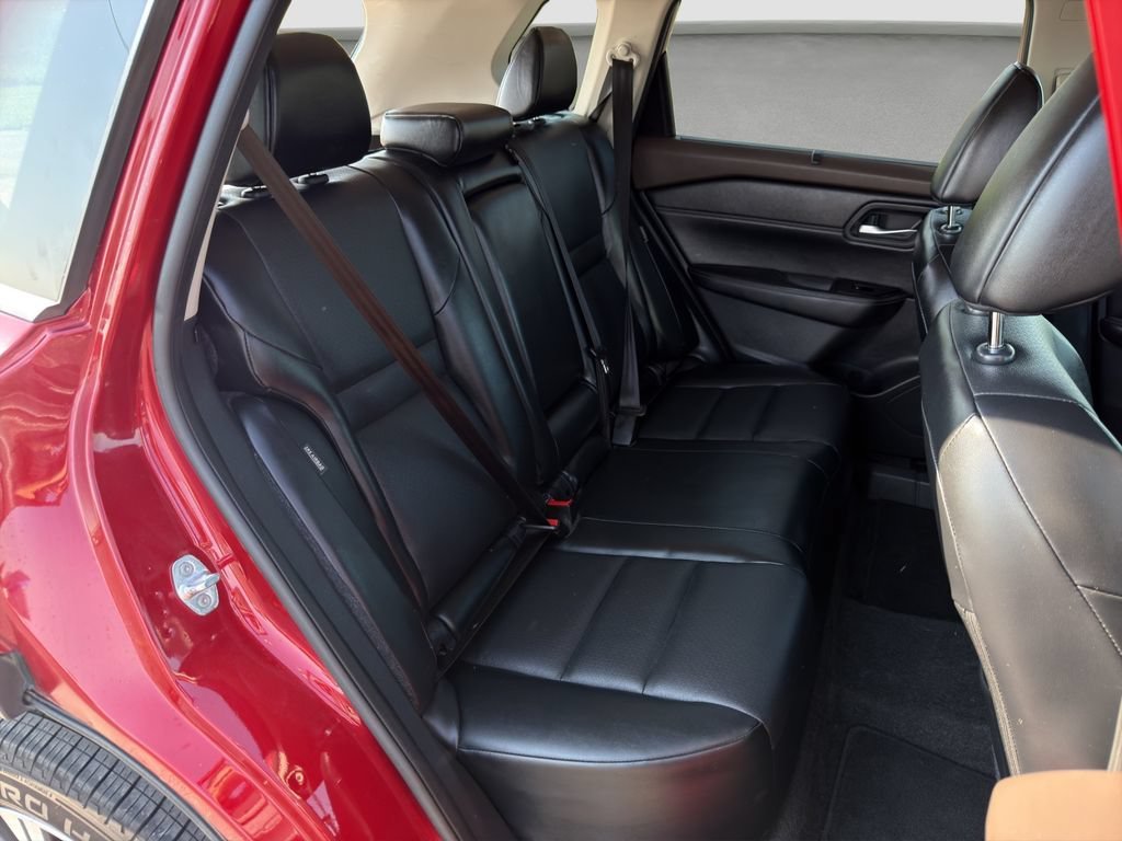 Used 2022 Red Nissan SV FWD image 19