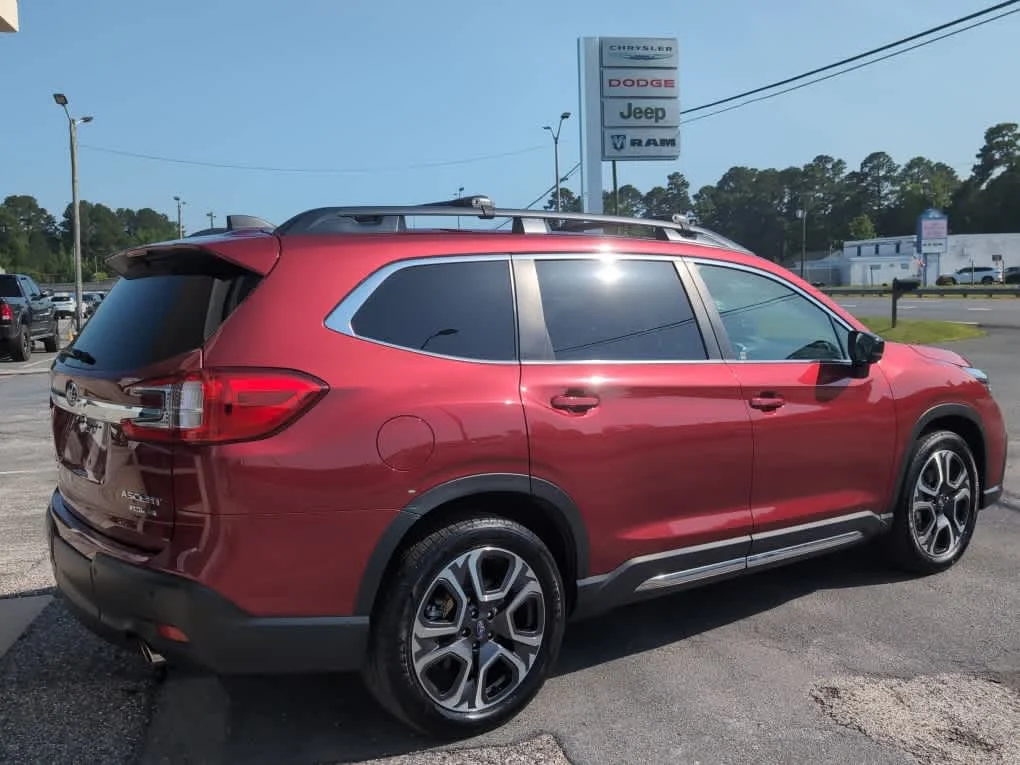 Used 2024 Crimson Red Pearl Subaru Limited image 12