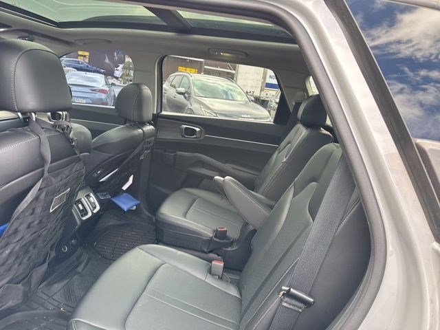 Used 2022 Wolf Gray Kia X-Line EX image 33