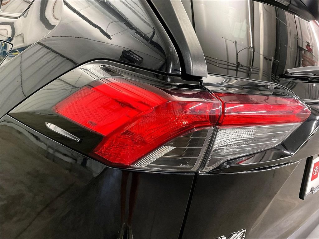 Used 2021 Black Toyota XLE image 34