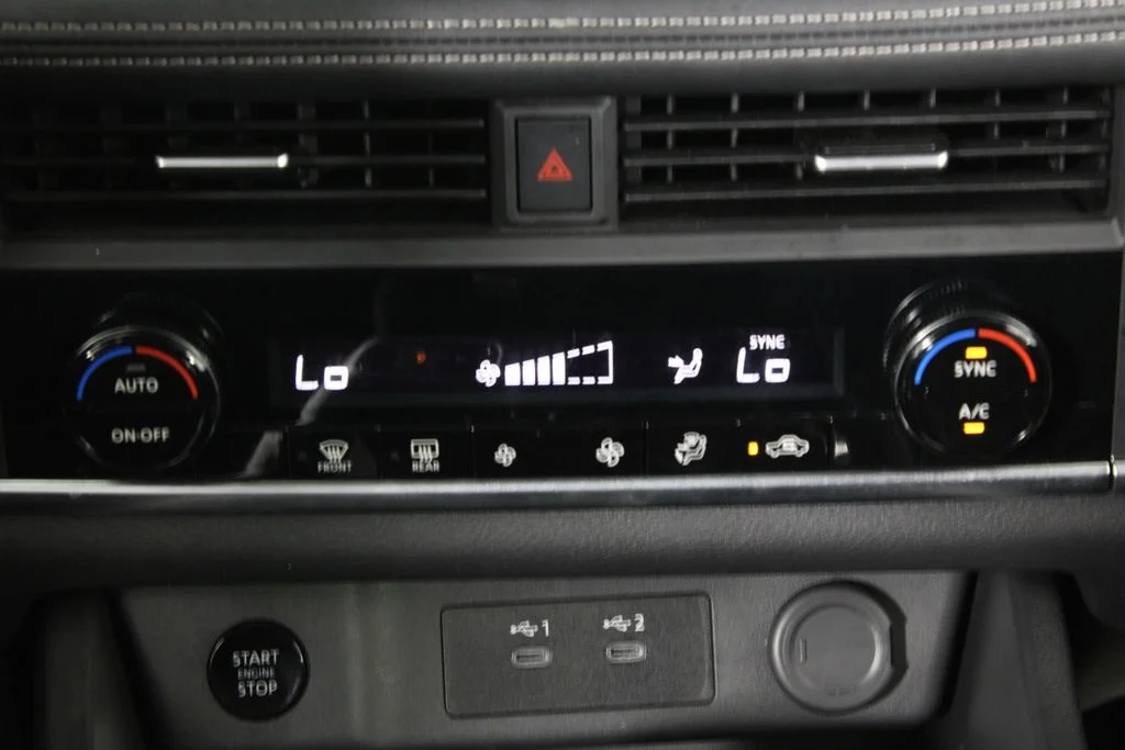 2024 Nissan Rogue SV - Photo 22
