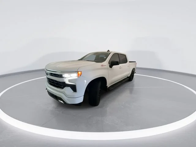 Used 2023 White Chevrolet RST image 4