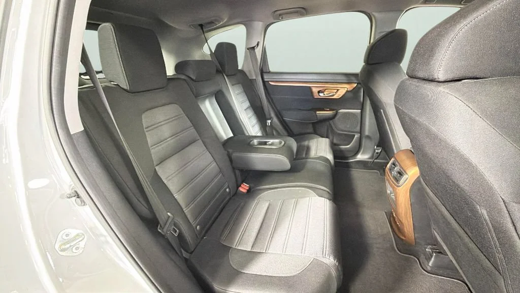 Used 2022 White Honda 2WD EX image 31