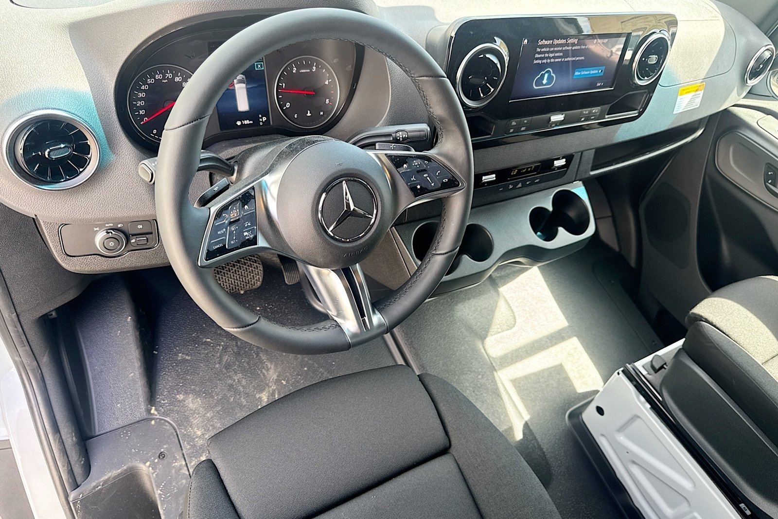 New 2026 Arctic White Mercedes-Benz  image 9