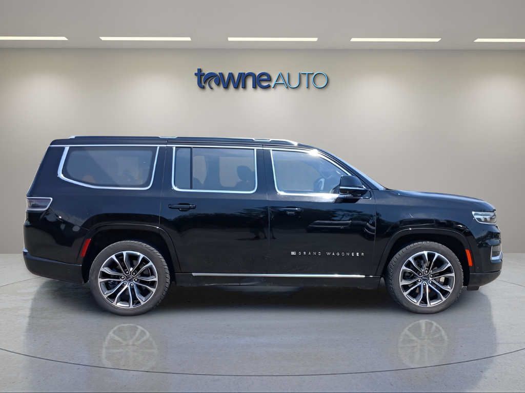 Used 2022 Black Jeep Series III image 6