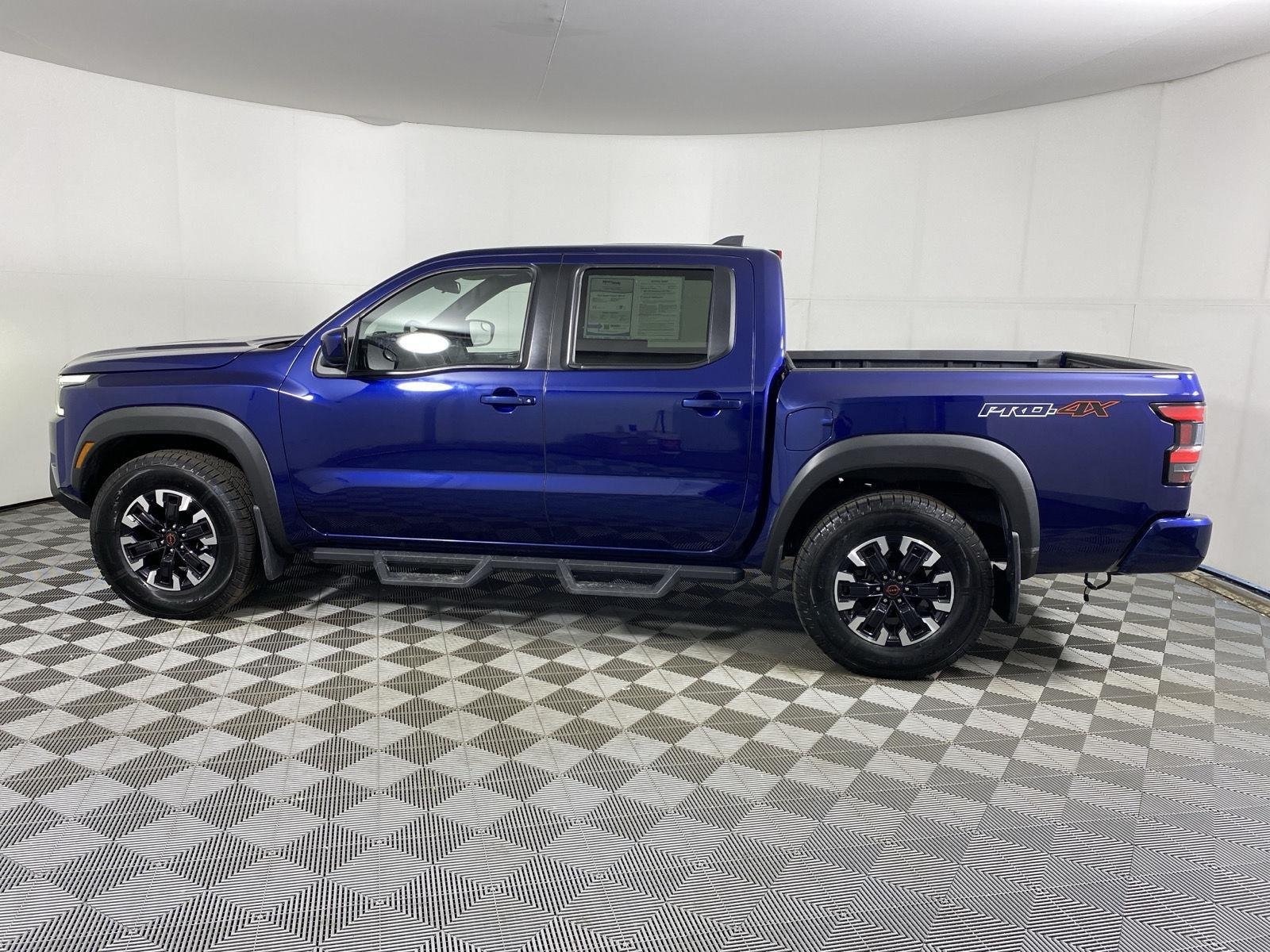 Used 2022 Deep Blue Pearl Nissan PRO-4X image 4