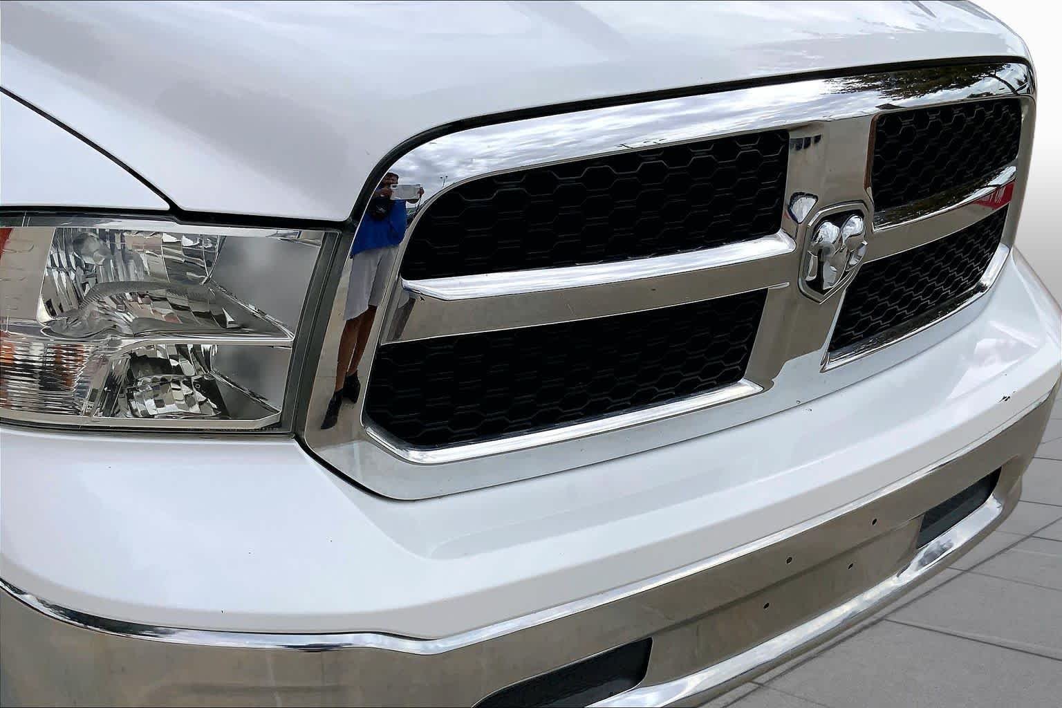 Used 2016 Bright White Clearcoat Ram Tradesman image 28