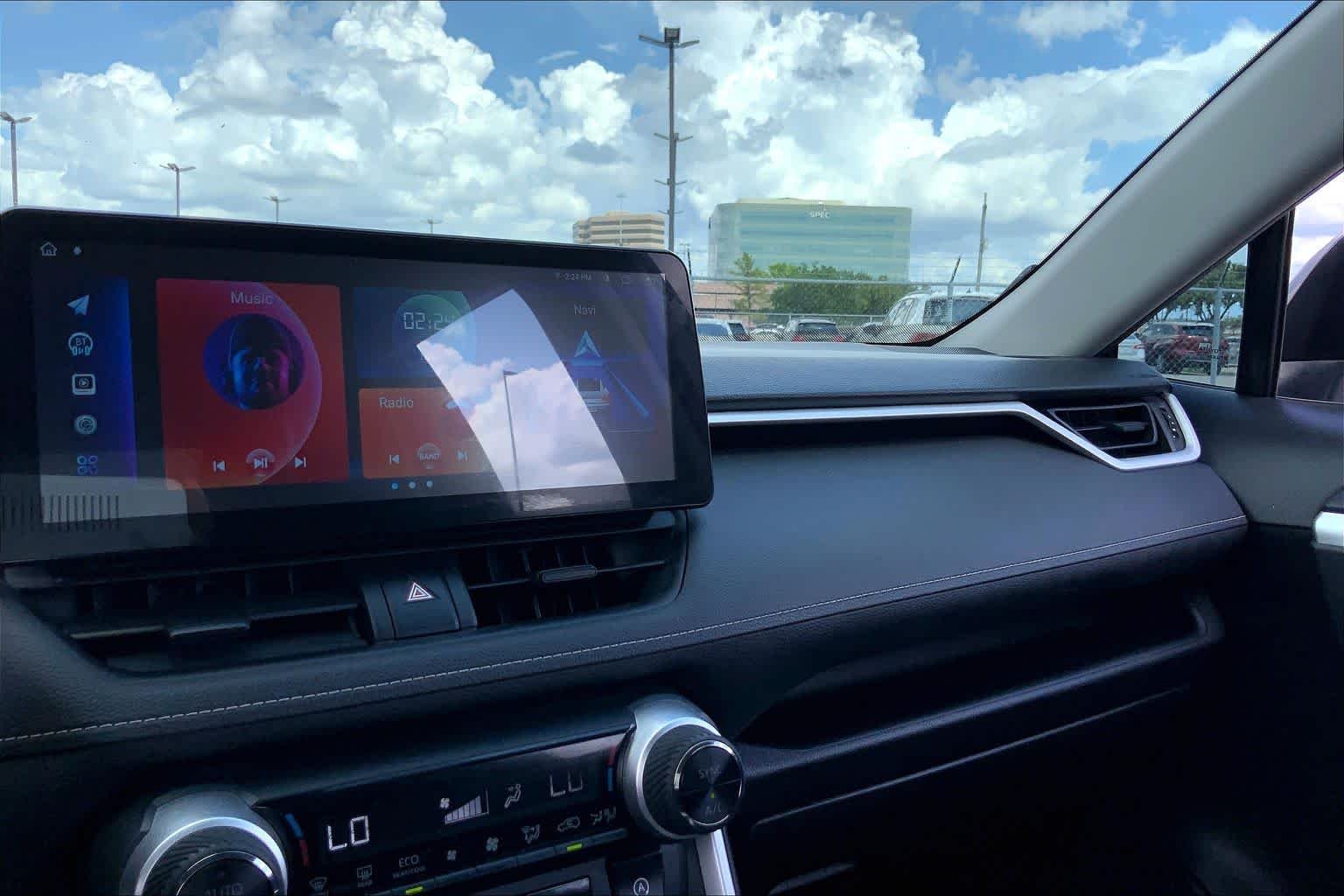 Used 2020 Magnetic Gray Metallic Toyota XLE image 35