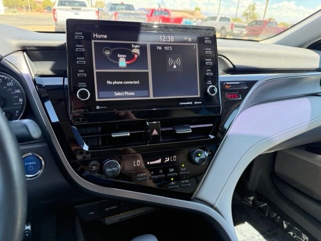 2021 Toyota Camry SE - Photo 22