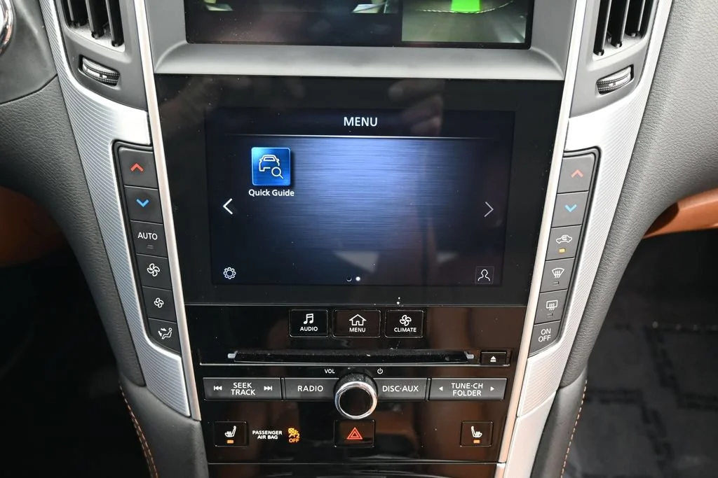 Used 2024 Graphite Shadow INFINITI LUXE image 29