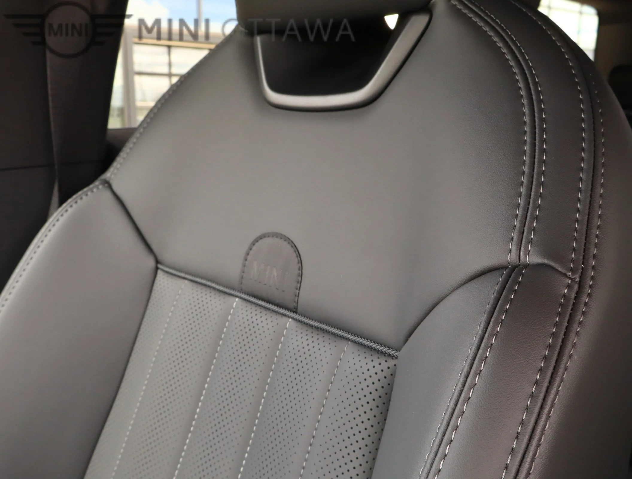 New 2026 Legend Grey Metallic MINI John Cooper Works image 4