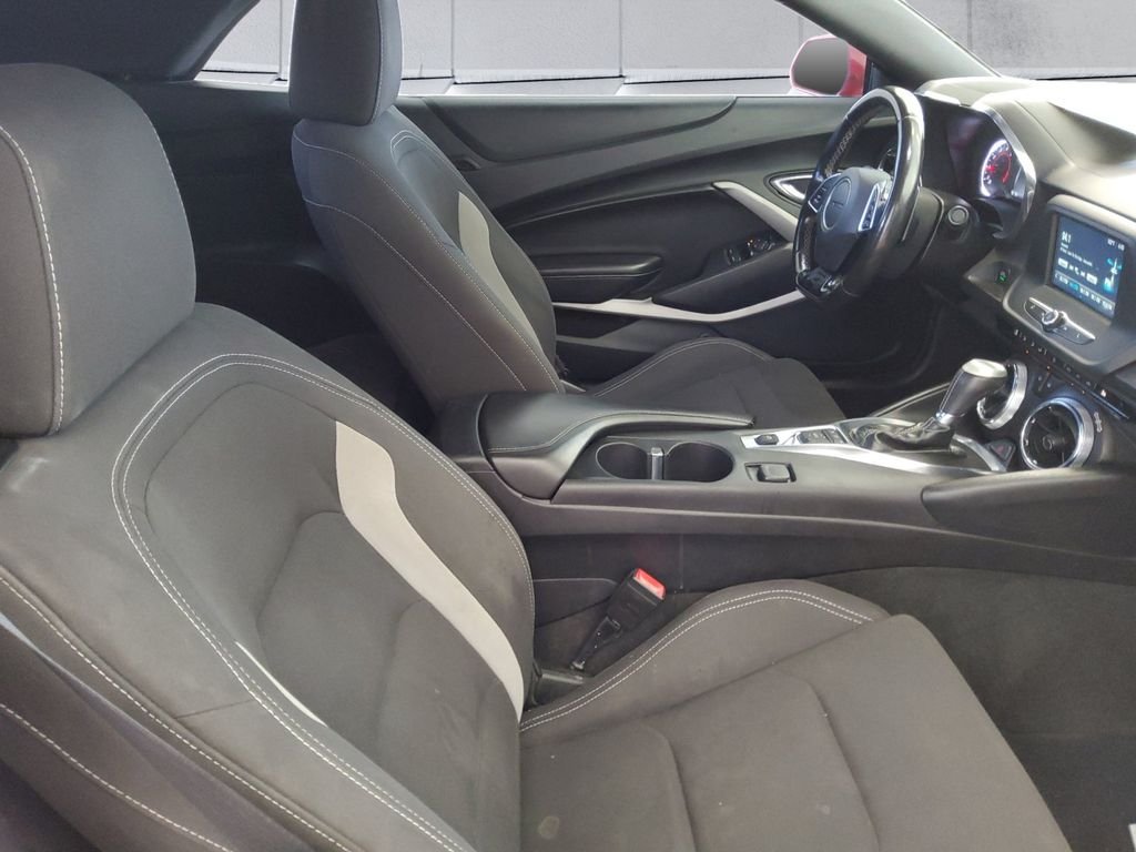 Used 2018 Red Chevrolet 1LT image 13
