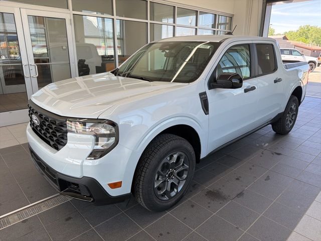 New 2026 Space White Metallic Ford XLT image 3